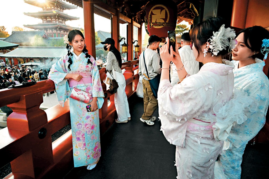 thestandard.com.hk - The Standard 英文虎報 - Hong Kong tourist arrivals in Japan surge by nearly 55pc in July