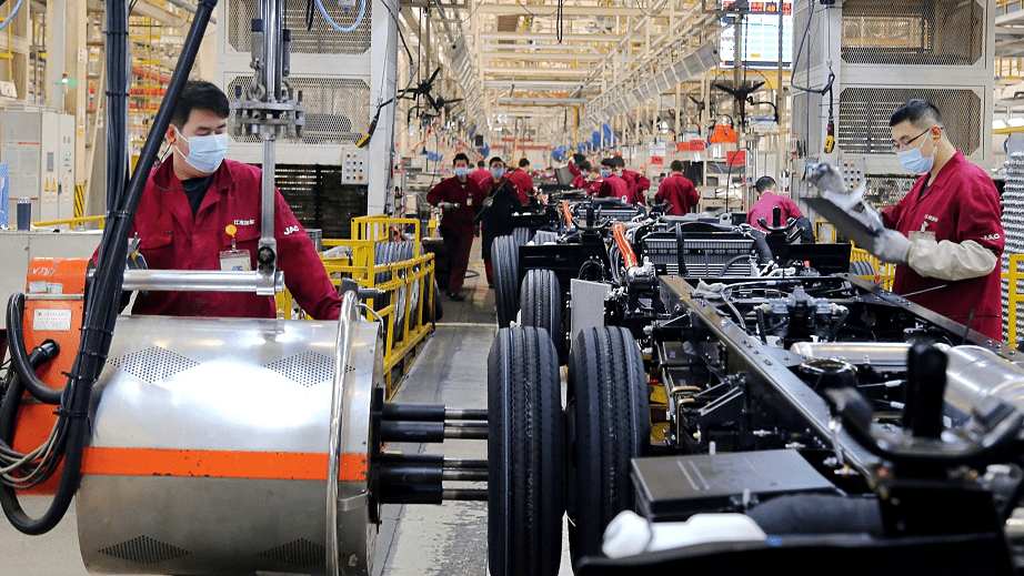 thestandard.com.hk - The Standard 英文虎報 - China's industrial output growth quickens in May but retail sales and investment contract