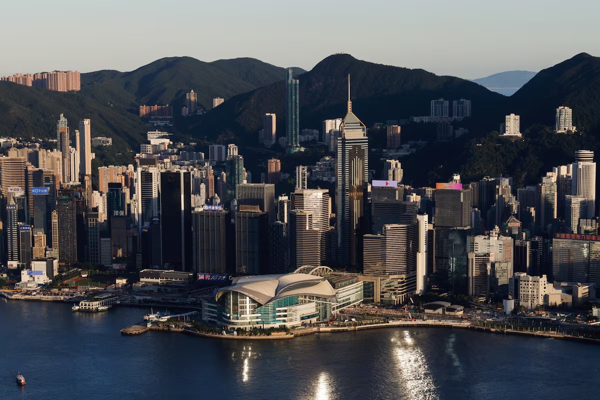 thestandard.com.hk - The Standard 英文虎報 - Going global brings limitless opportunities home | FHKI Industry Connect | Wallace Wong, Executive Deputy Chairman of FHKI