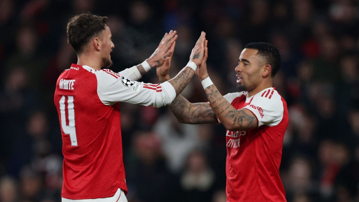 Arsenal complete Champions League clean sweep for top spot