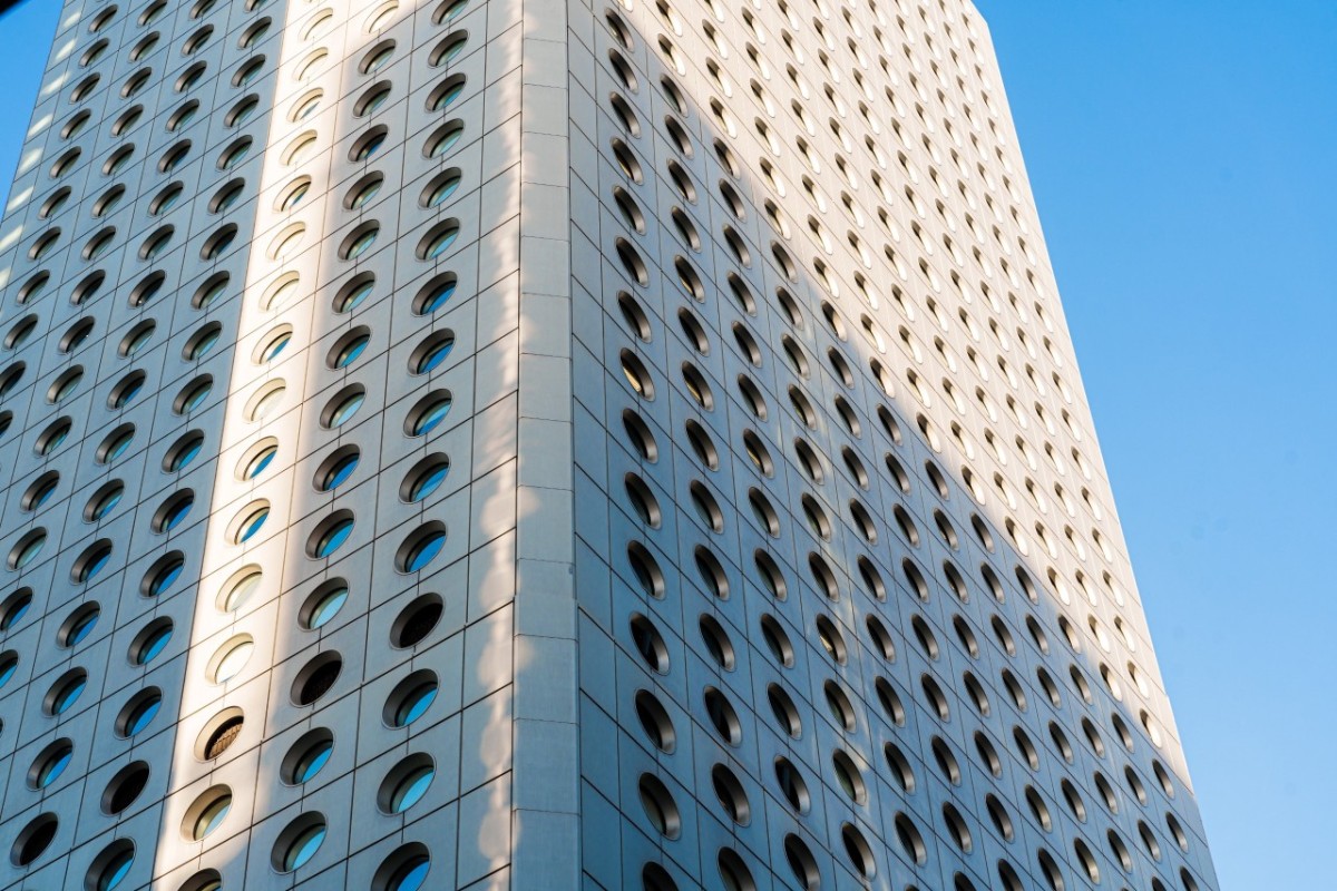 thestandard.com.hk - Gloria Leung - Jardine Matheson plans to sell assets to become a high-growth investment firm, Bloomberg reports