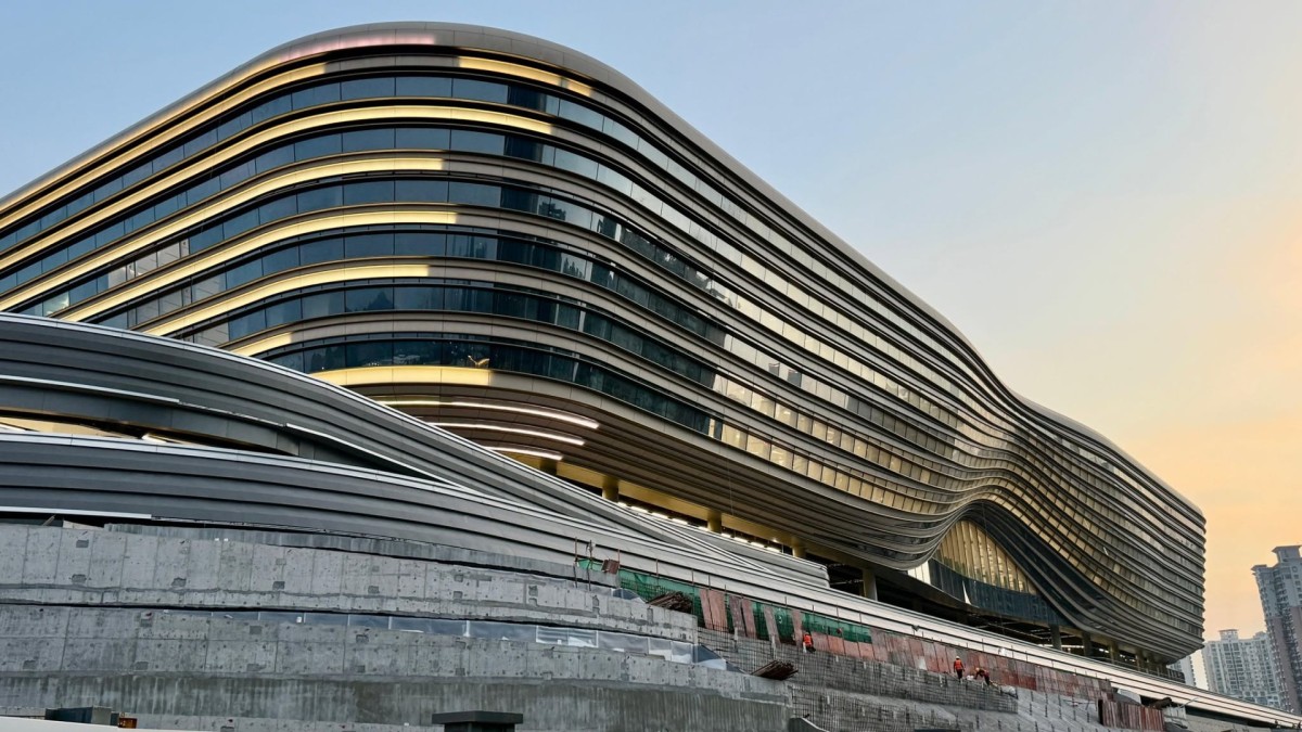 thestandard.com.hk - The Standard 英文虎報 - Redeveloped Huanggang Port opening in sight as construction completed: Chris Tang