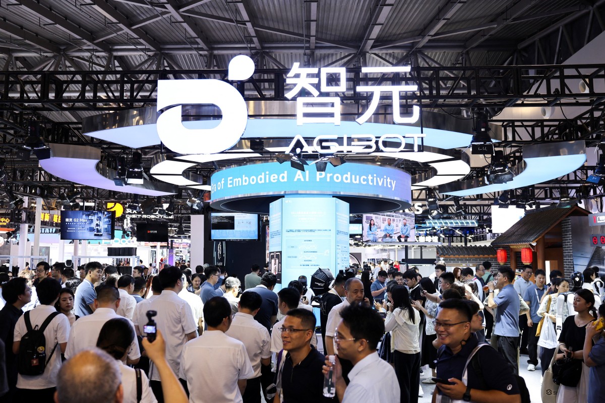 Embodied robot maker AgiBot eyes HK IPO at $156b valuation