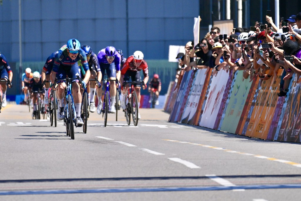 thestandard.com.hk - The Standard 英文虎報 - French winner Paul Magnier praises speed and competition at Hong Kong Cyclothon