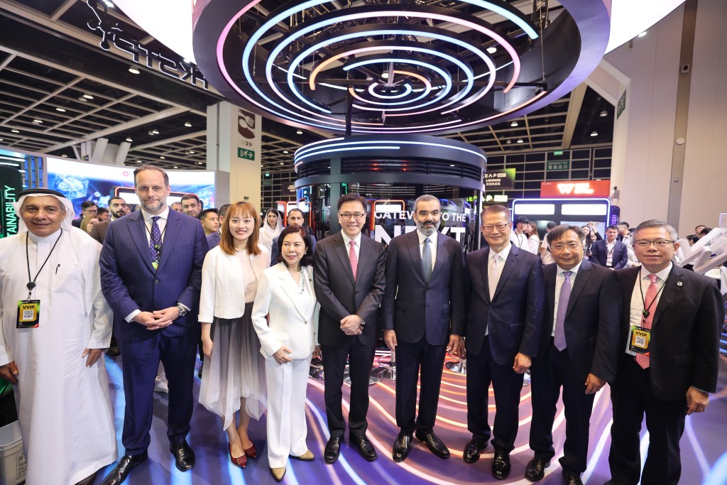 thestandard.com.hk - The Standard 英文虎報 - LEAP East HK debut highlights city's global tech role, says tech chief