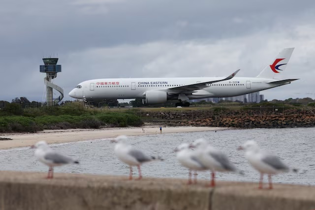 thestandard.com.hk - The Standard 英文虎報 - China's top airlines cautious on outlook as Iran war raises fuel costs