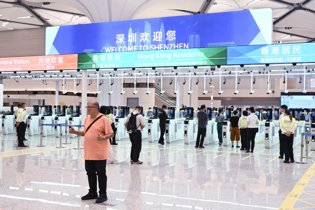 thestandard.com.hk - The Standard 英文虎報 - Tourism Industry urges direct tour bus access at new Huanggang Port