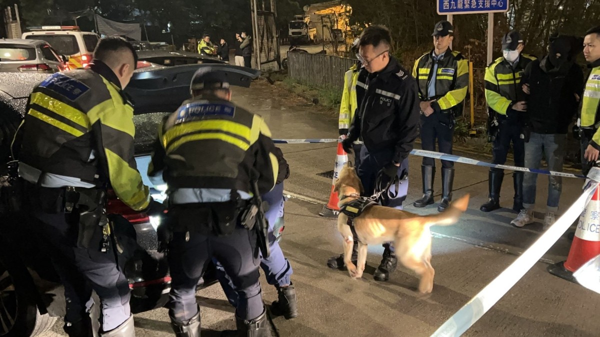 BMW driver leads police on 11-kilometer chase at over 170 kph before crash