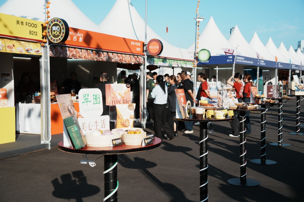 thestandard.com.hk - The Standard 英文虎報 - Exhibitors express optimism over business prospects at Hong Kong Wind & Dine Festival