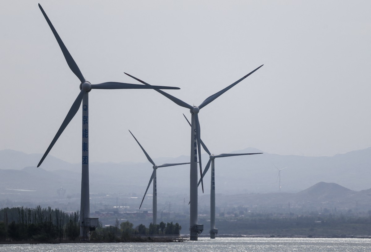 thestandard.com.hk - The Standard 英文虎報 - China signals intent to push back against cleantech tariffs at COP31