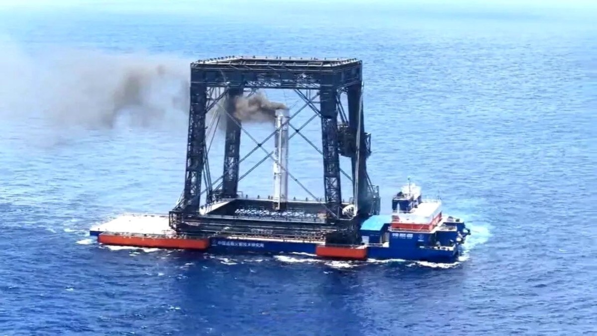 thestandard.com.hk - The Standard 英文虎報 - China enters new frontier with rocket reuse | Fongmula | Francis Fong