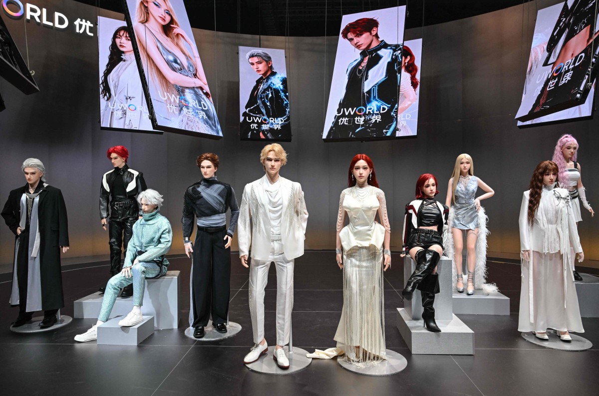 thestandard.com.hk - Zhou Yiru - Ubtech launches million-dollar bionic humanoid robots, 13,000 units reserved