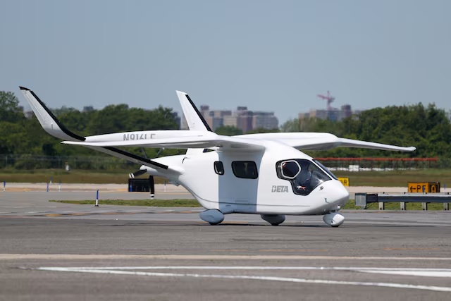 thestandard.com.hk - The Standard 英文虎報 - US looks to speed air taxis, supersonic planes to market