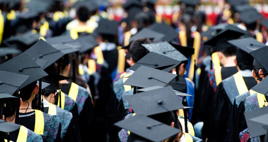 thestandard.com.hk - The Standard 英文虎報 - HK graduate job vacancies fall 14.1pc yet salary rises 2pc in Q1, with accounting, tourism leading hire