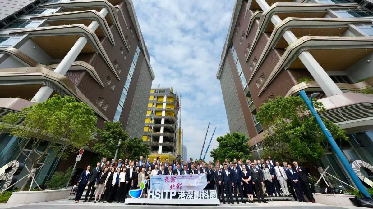 thestandard.com.hk - The Standard 英文虎報 - Foreign consuls tour Northern Metropolis to learn about development plans