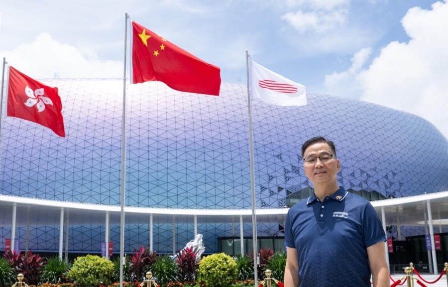 thestandard.com.hk - The Standard 英文虎報 - Kai Tak Sports Park's Yu Tat-chung honored with Chief Executive's Commendation for Community Service
