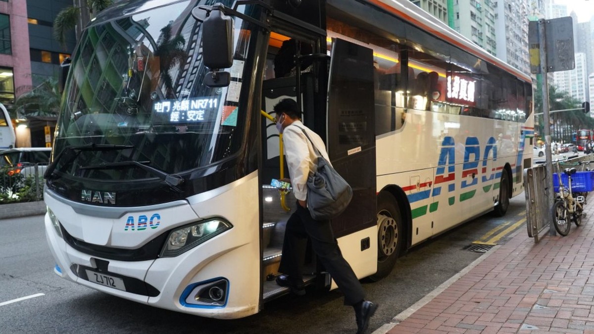 Withdrawn Bus Govt fuel subsidies prompt Tuen Mun resident bus operator to withdraw ...