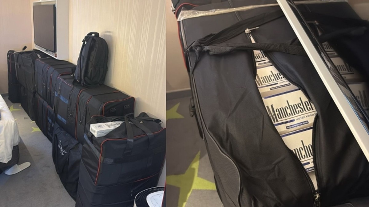 thestandard.com.hk - The Standard 英文虎報 - Customs busts illicit cigarette storage centre in Tsuen Wan hotel, 2 arrested
