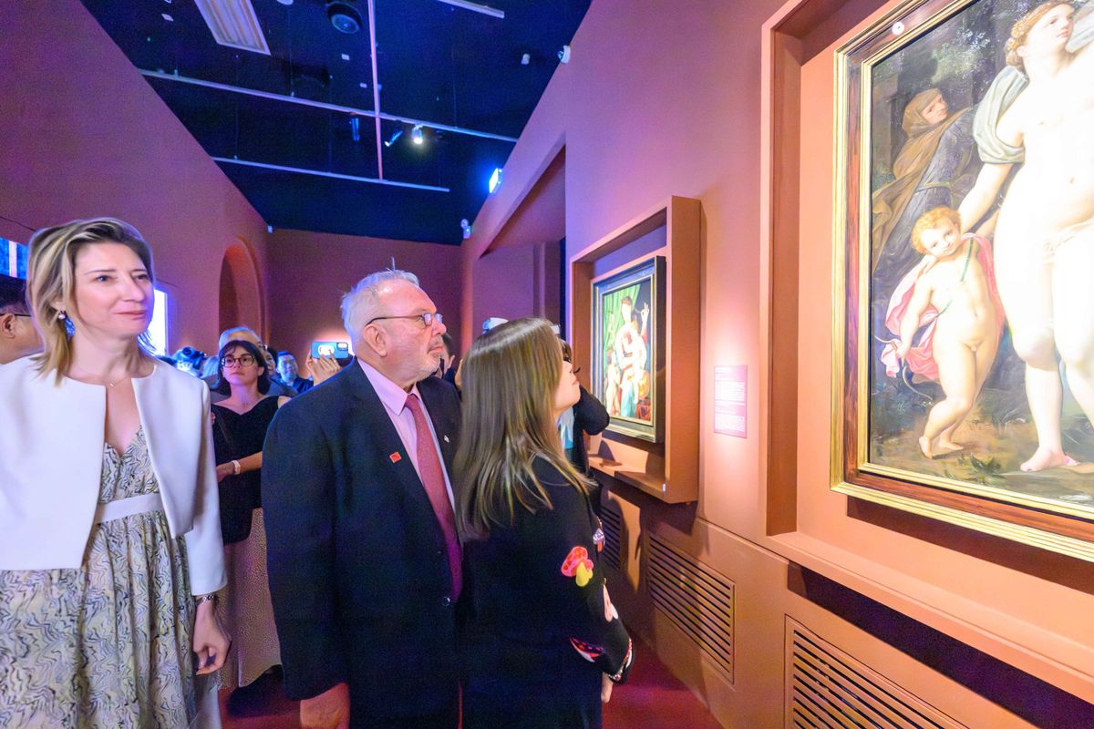 HKJC Charities Trust Marks 15 Years of French May Support with Immersive Mona Lisa Exhibition — image 3