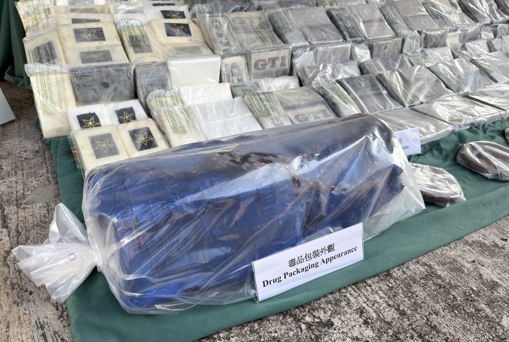 Customs busts first-ever drug smuggling case using ship’s underwater ...